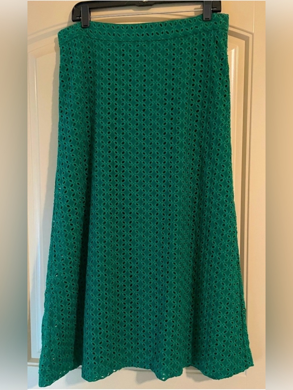 Ann Taylor Emerald Green Eyelet Maxi Skirt Size 10
